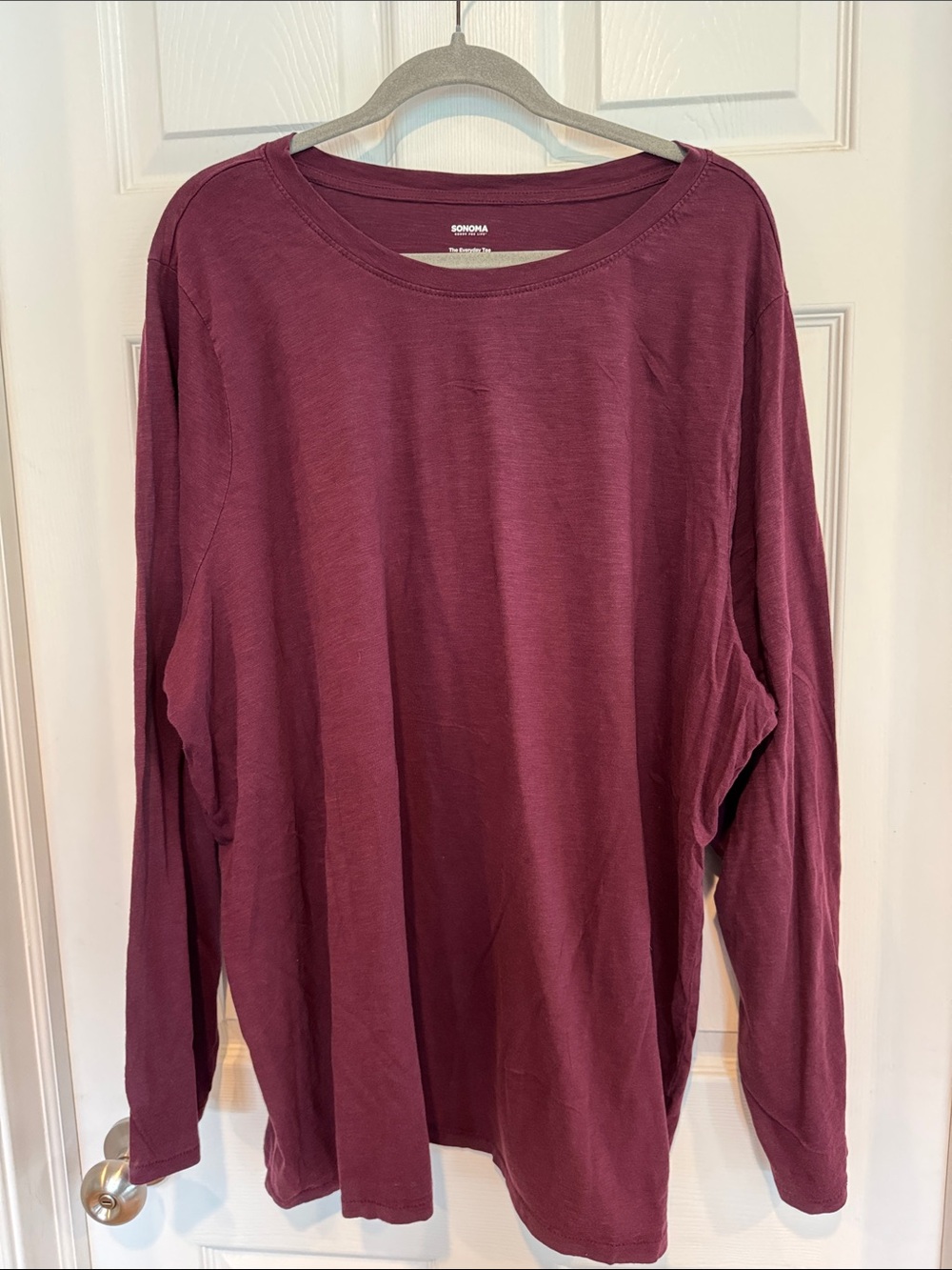 Sonoma Women's Long-Sleeve Tee in Plum